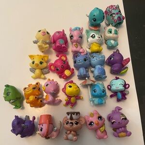 Mini Hatchimals cute little animals Shopkins. 23 toys minatures tiny small charm